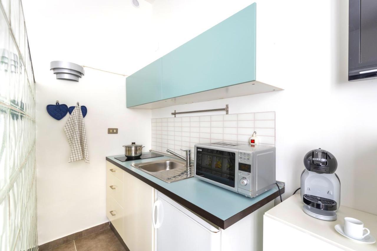 Hostly - Nicole Apartment Volturno- Full Rome Center Exteriér fotografie