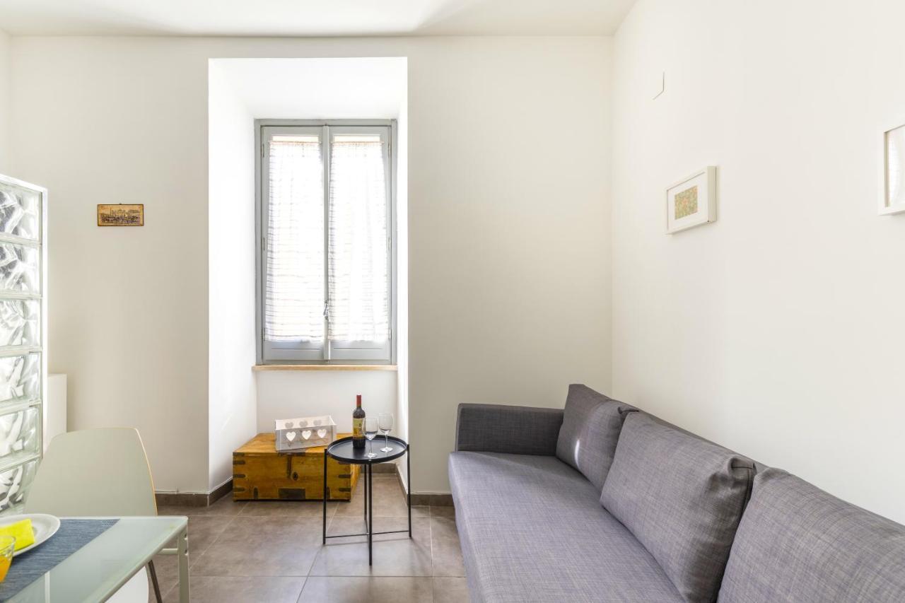 Hostly - Nicole Apartment Volturno- Full Rome Center Exteriér fotografie