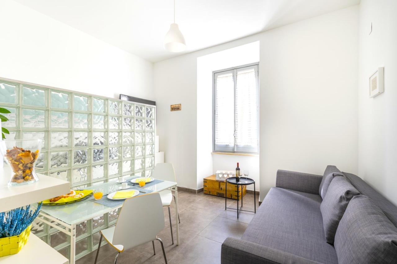 Hostly - Nicole Apartment Volturno- Full Rome Center Exteriér fotografie