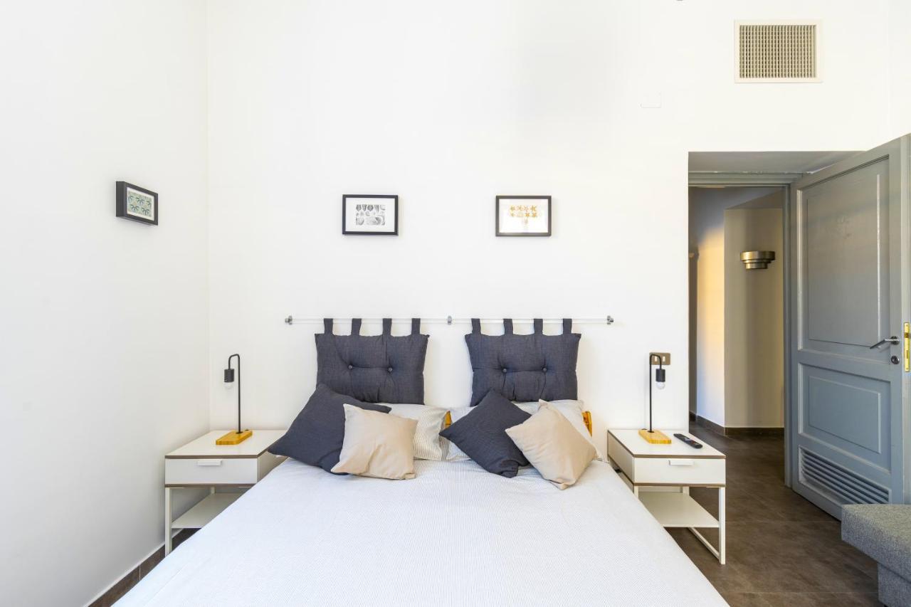 Hostly - Nicole Apartment Volturno- Full Rome Center Exteriér fotografie